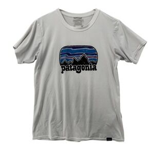 Patagonia Capilene Cool Daily Shirt Mens Small UPF 50+ Polyester Performance Tee